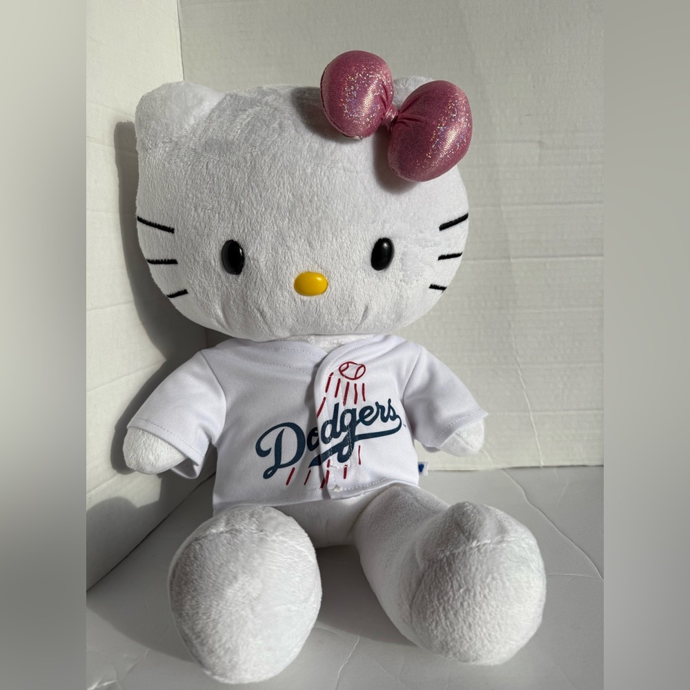 Build A Bear Workshop Hello Kitty 18" White Plush Stuffed Animal Dodgers Sanrio